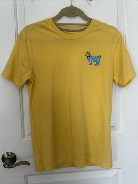 GOAT USA yellow T-shirt